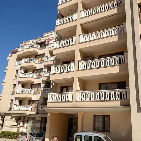 Modern 1br - South Bay By Flat Manаger Apartment Warna